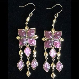 (3/$10) Goldtone purple flora cluster dangle earrings